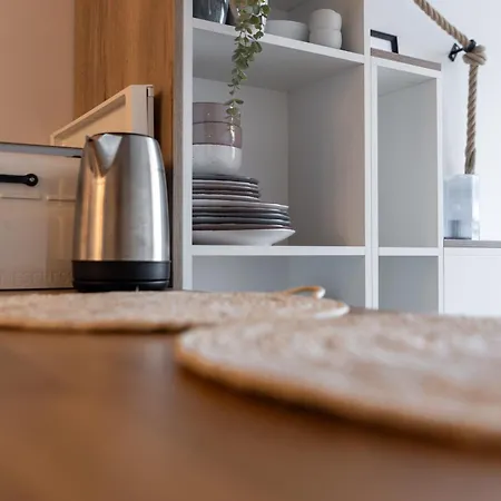 Apollo Luxe, Near Downtown, Private Parking * Pressburg