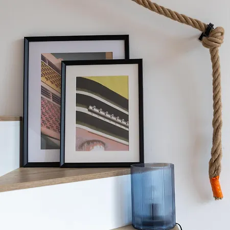 Apollo Luxe, Near Downtown, Private Parking Apartman *